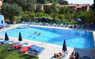 Irene Studios & Apartments