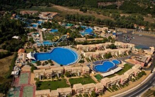 Aqualand Resort Hotel