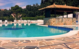 Corifo Village Hotel