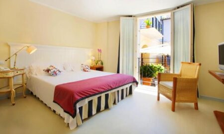 UR Mision de San Miguel Hotel