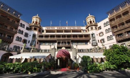 Santa Catalina Hotel