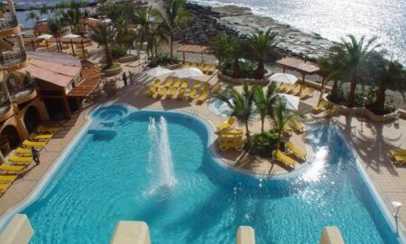 Dorado Beach & Spa Hotel