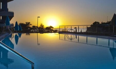 Terraza Amadores Apartments