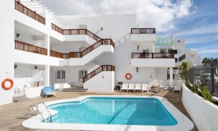 Vista Mar Apartments