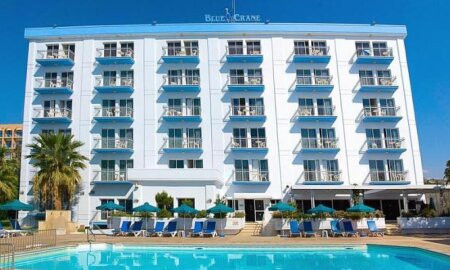 Blue Crane Aparthotel