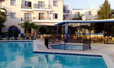 Hilltop Gardens Hotel Apartments