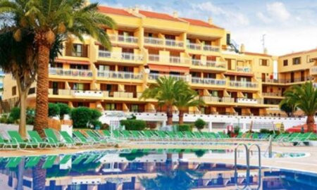 Family Garden Compostela Beach Apartments