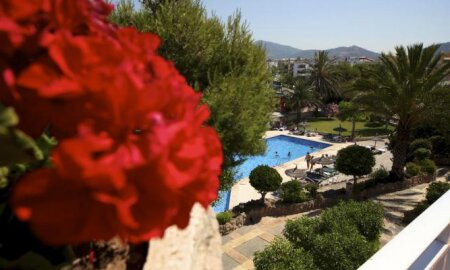 Casablanca Hotel & Apartments