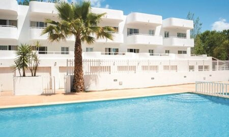 Olive Beach Apartments