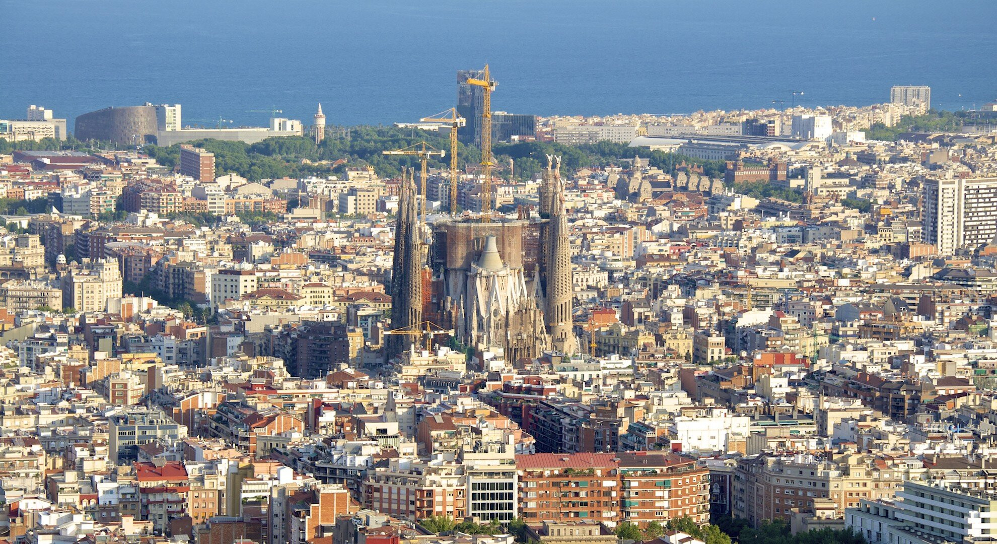 Barcelona Holidays 2021/2022