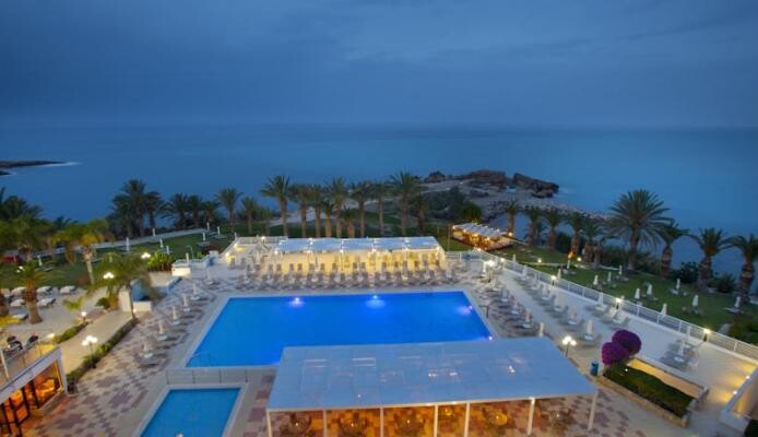 Queens Bay Hotel, Paphos