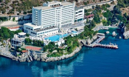 KoruMar Deluxe Hotel