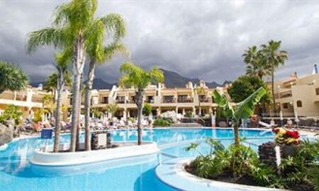 Royal Sunset Beach Club Hotel