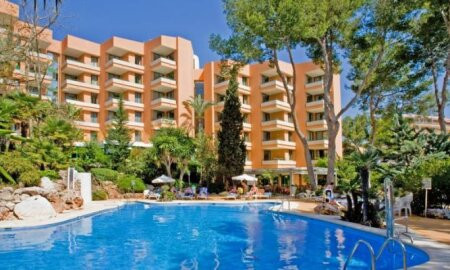 Globales Nova Apartments