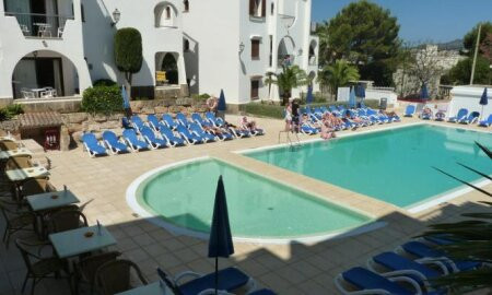 Surfing Playa Apartments