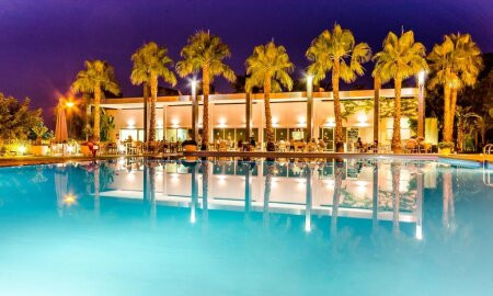 El Plantio Golf Resort Hotel