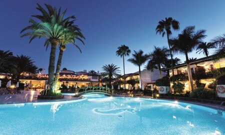 Seaside Grand Residencia Hotel