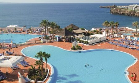 Sandos Papagayo Beach Resort Hotel