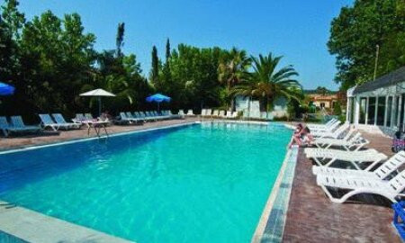 Koulouris Beach Hotel