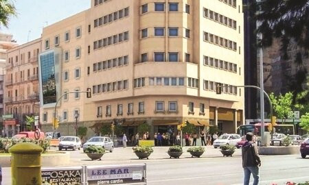 UR Palacio Avenida Hotel